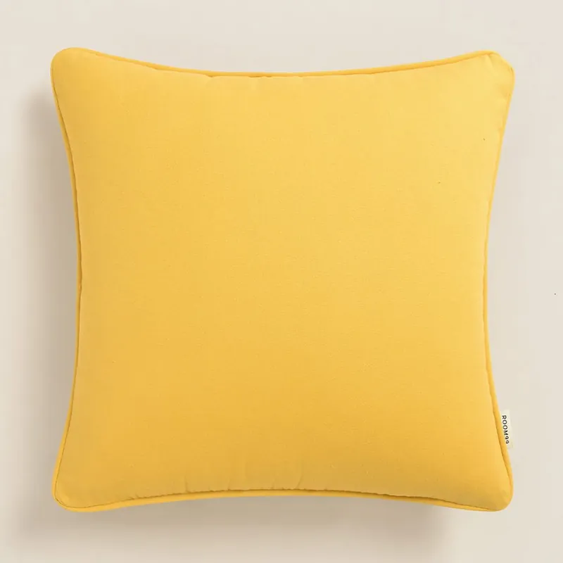 Față de pernă elegantă în galben muștar 40 x 40 cm | Comandă acum