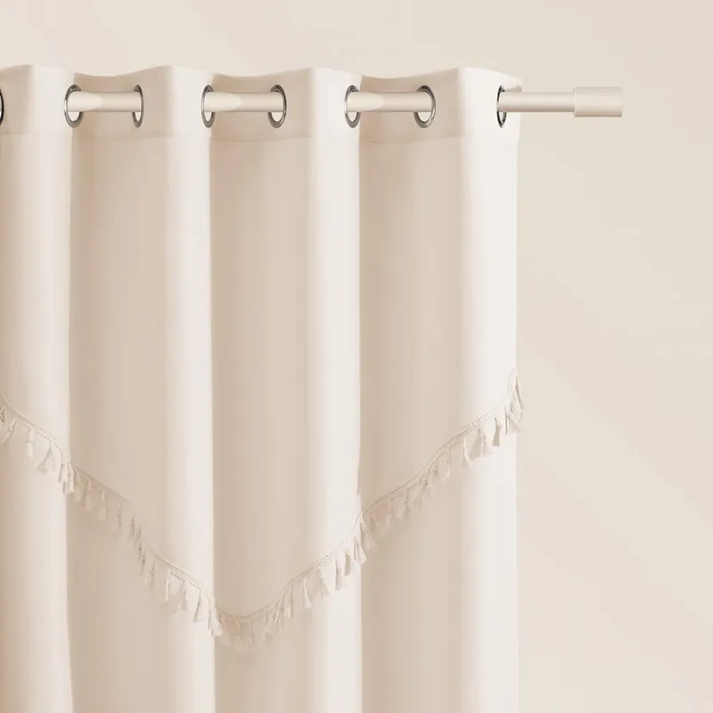 Chloe perdea crem deschis pe cercuri 140x260 cm | Produs vedetă