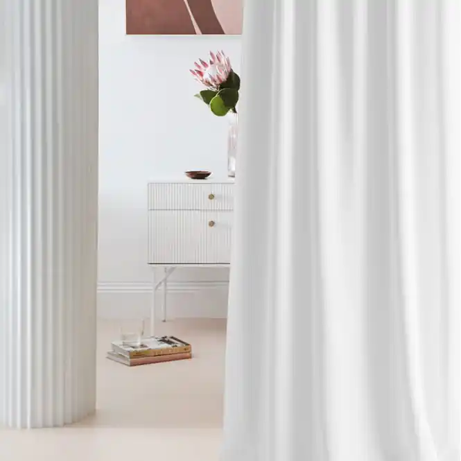 Draperie albă blackout cu bandă de legare 140 x 250 cm | Oferta zilei