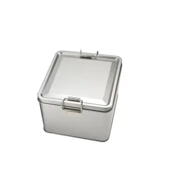 Dóza metalică pentru biscuiți cu capac 12×12×9,5 cm cutie pătrată din tablă cu închidere tip clips box de depozitare pentru alimente și mărunțișuri | Produs premium