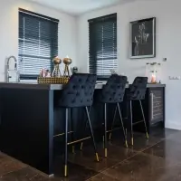 Scaun de bar tapitat cu Catifea Negru si picioare negre/aurii inaltime sezut 77cm Imani Richmond Interiors - Reducere extra