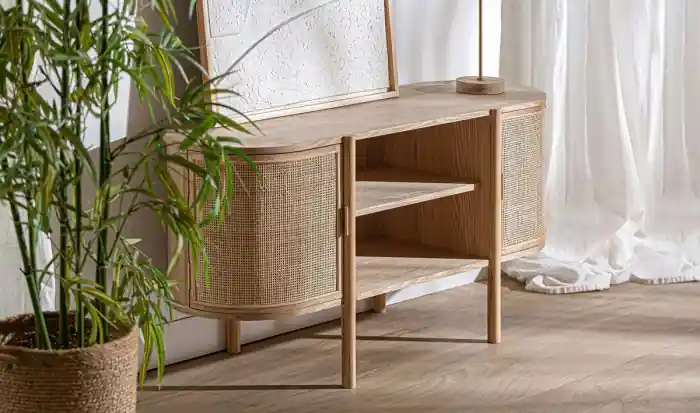 Dulap TV oval din MDF maro cu lemn de frasin si ratan IKLA 120 x 43 x 60 cm | Cumpără în siguranță