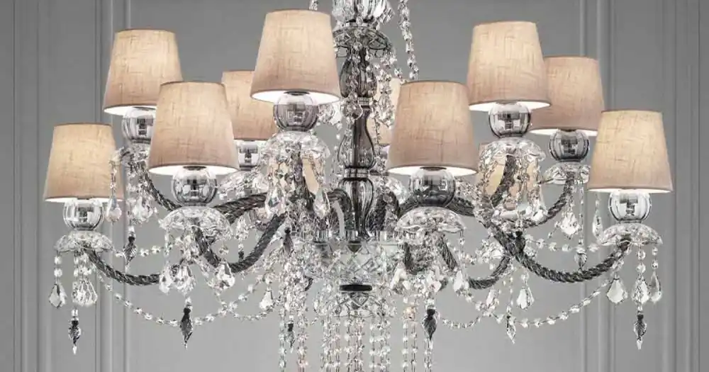 Plată sigură - Candelabru de sticlă venețian cu 12 lumini fabricat manual, fabricat în Italia - Milagros