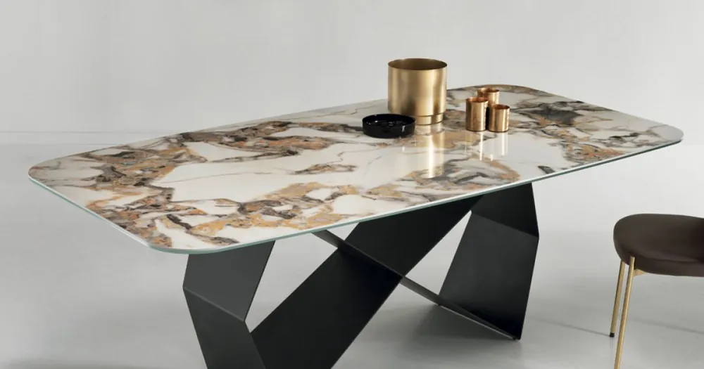 Disponibil acum | Masa de sufragerie cu blat din ceramica cu efect de marmura Made in Italy - Mirco